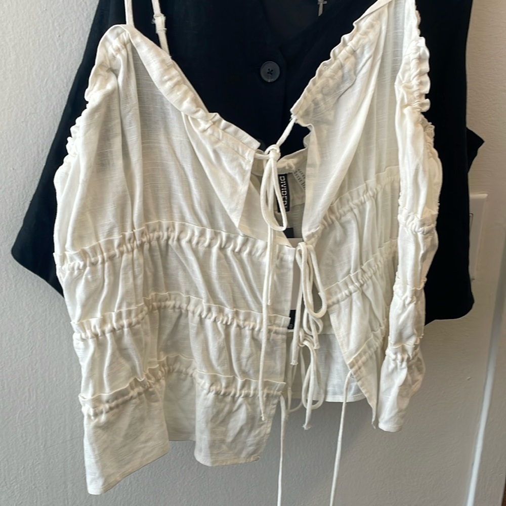 NWT White Tie Top